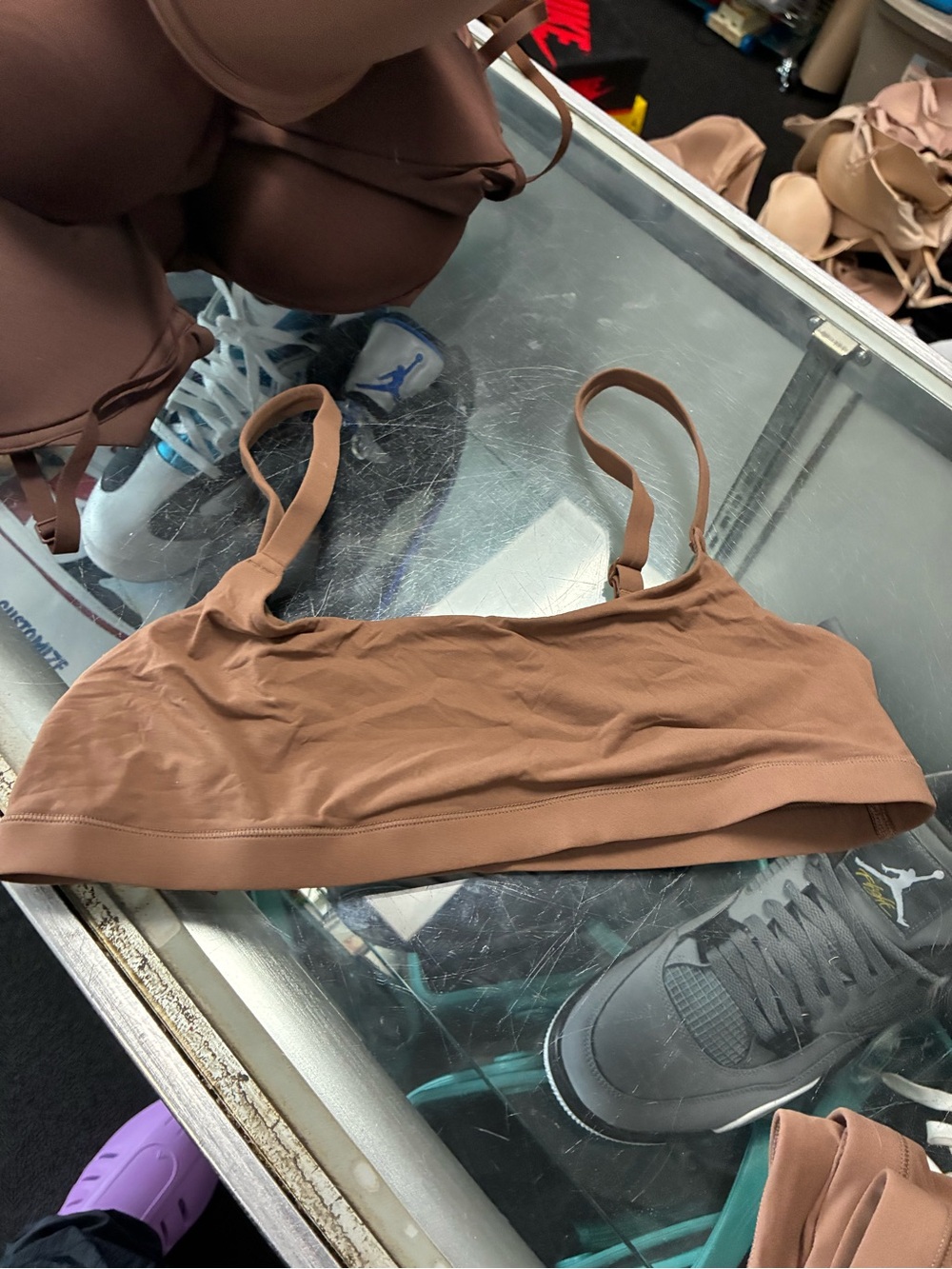 Women’s Fits Everybody Scoop Bralette New SZ Med NWT
